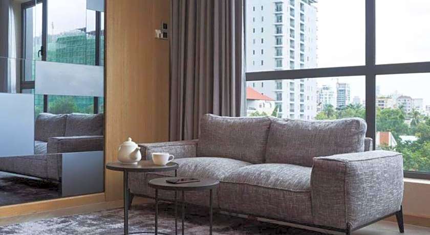 One Residence Hotel & Apartment