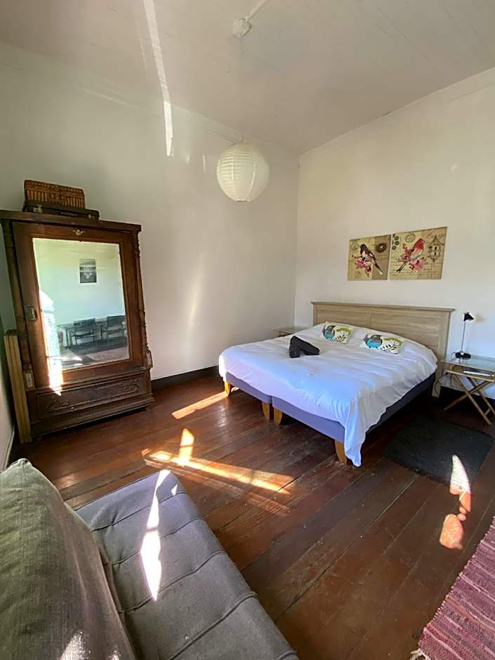 Photo 1 of 5 of Double Room