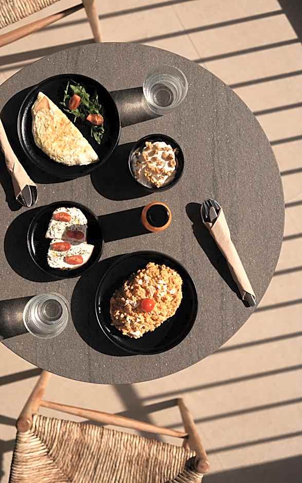 KYMANI Boutique Hotel & Suites