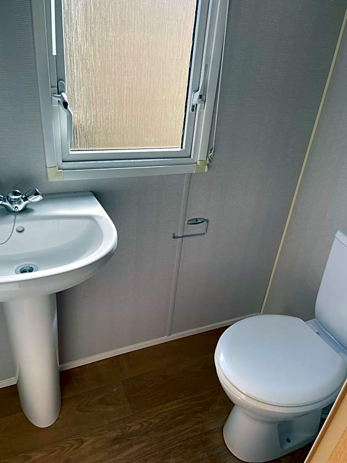 Parkdean Static caravan on cherry tree holiday park