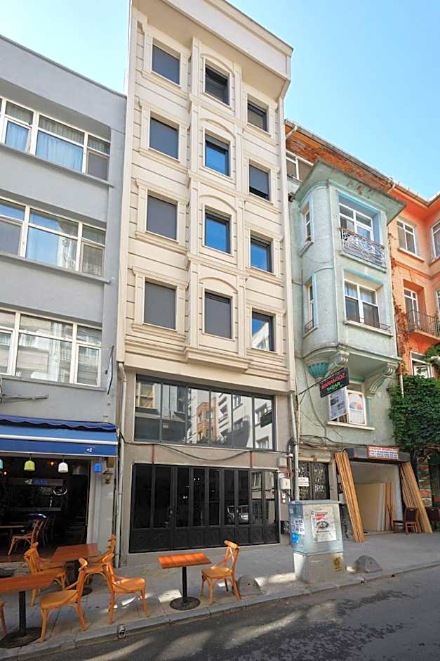 aymira hotel pangaltı