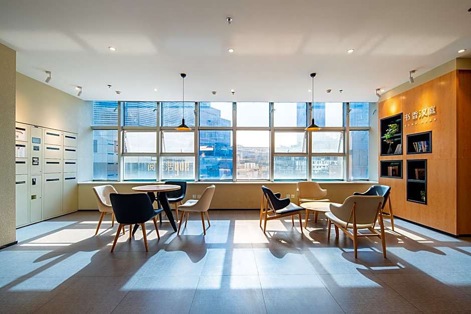 Hanting Hotel (Hefei Huaihe Road Pedestrian Street – Hefei, VA