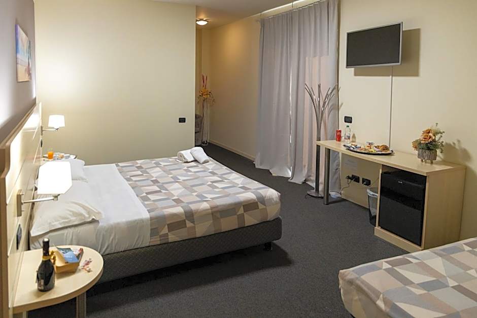 Hotel Giallo