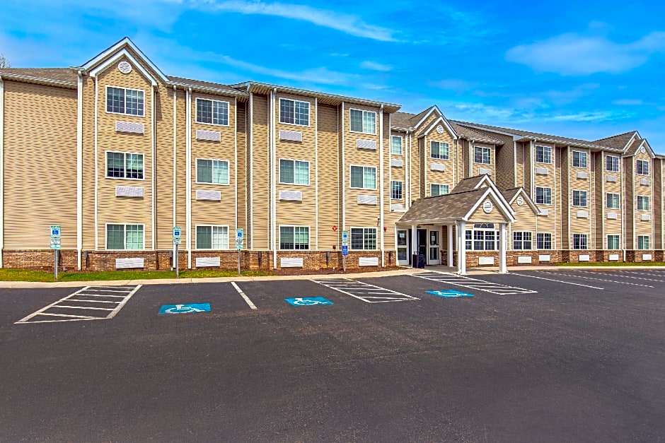 Microtel Inn & Suites By Wyndham Manchester