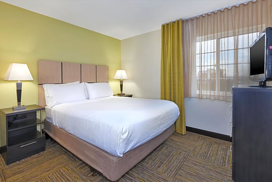 Candlewood Suites Polaris