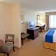 Holiday Inn Express Hotel & Suites Rochester By IHG