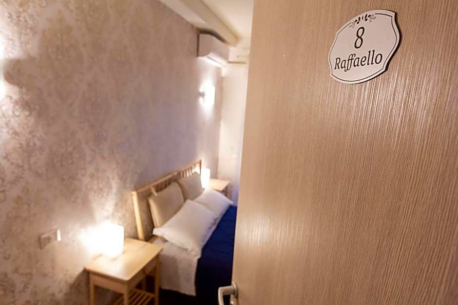 Aurelio Deluxe Rooms