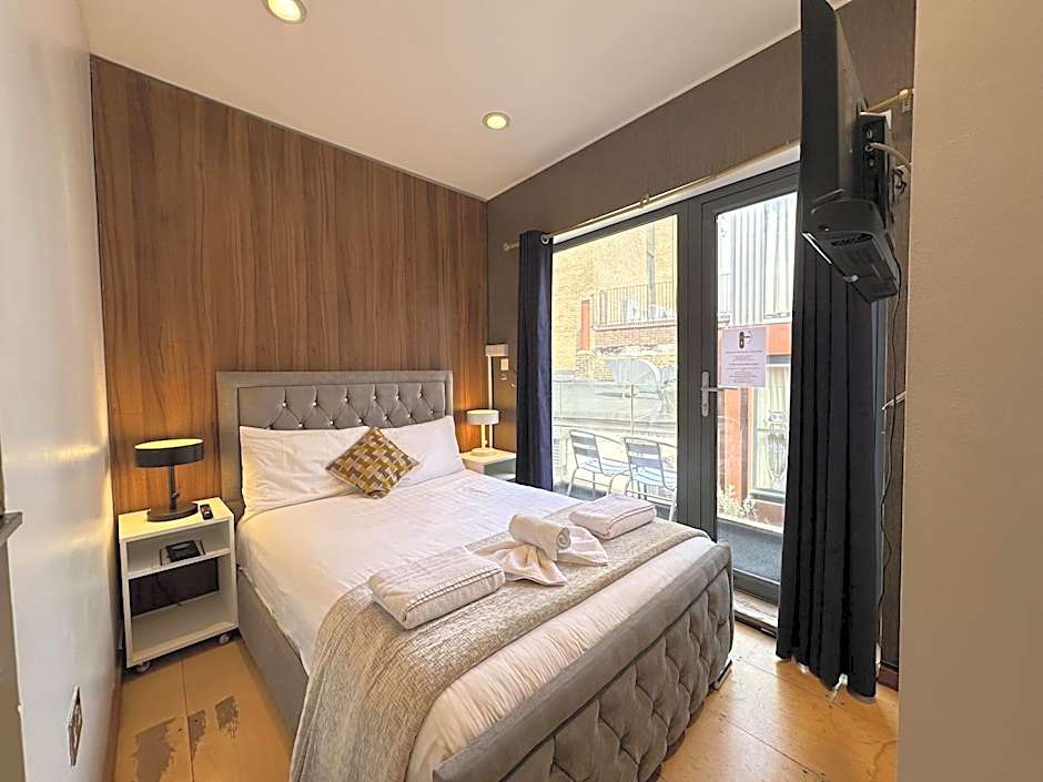 Room Home Stay