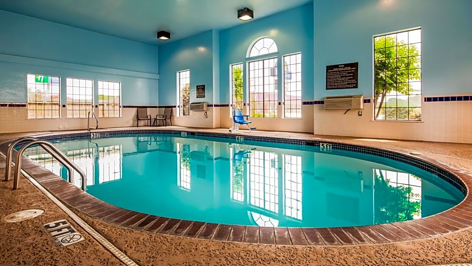 Best Western Plus Lonoke Hotel