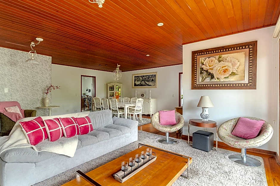 Lindo Apartamento próximo ao centro do Capivari