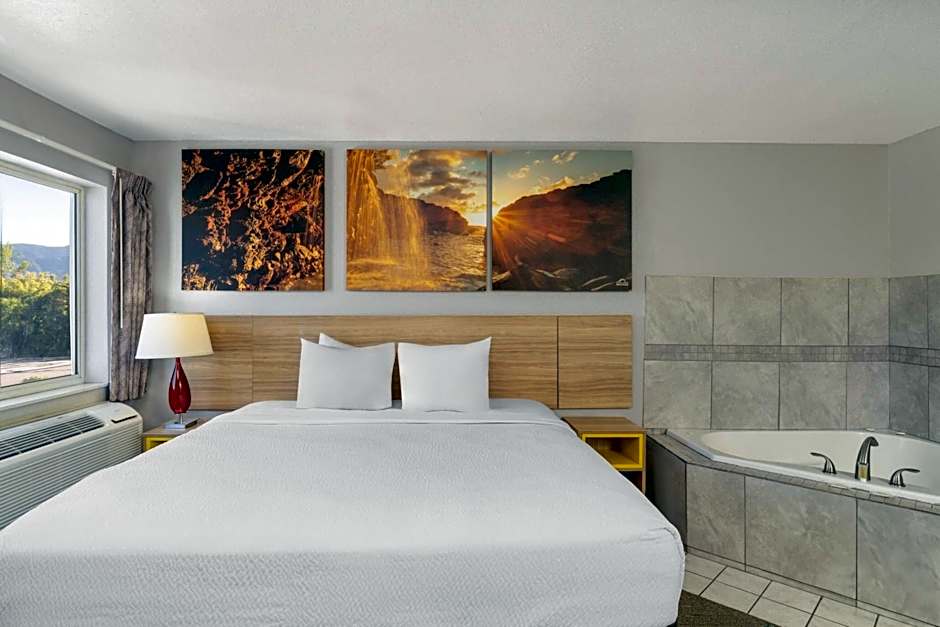 Days Inn by Wyndham Canon City