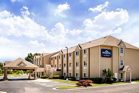 Microtel Inn & Suites By Wyndham Claremore