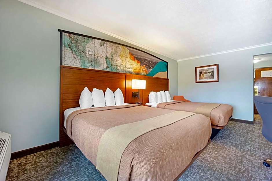 Best Western Plus Ahtanum Inn