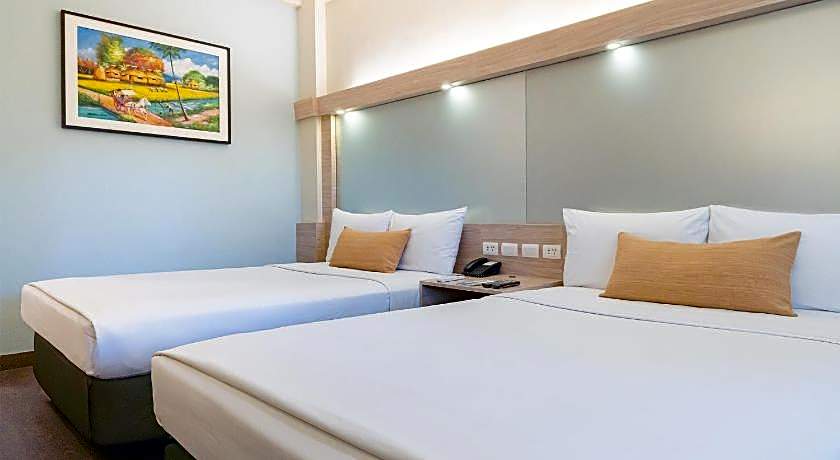 Microtel by Wyndham Tarlac