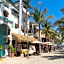 Sayulita Central Hotel