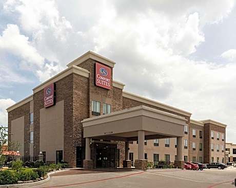 Comfort Suites near Westchase on Beltway 8