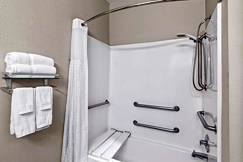 Days Inn by Wyndham Rockdale Texas