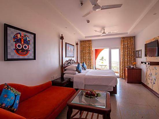 Mayfair Waves Resort