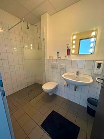 Arena Hostel & Monteurzimmer