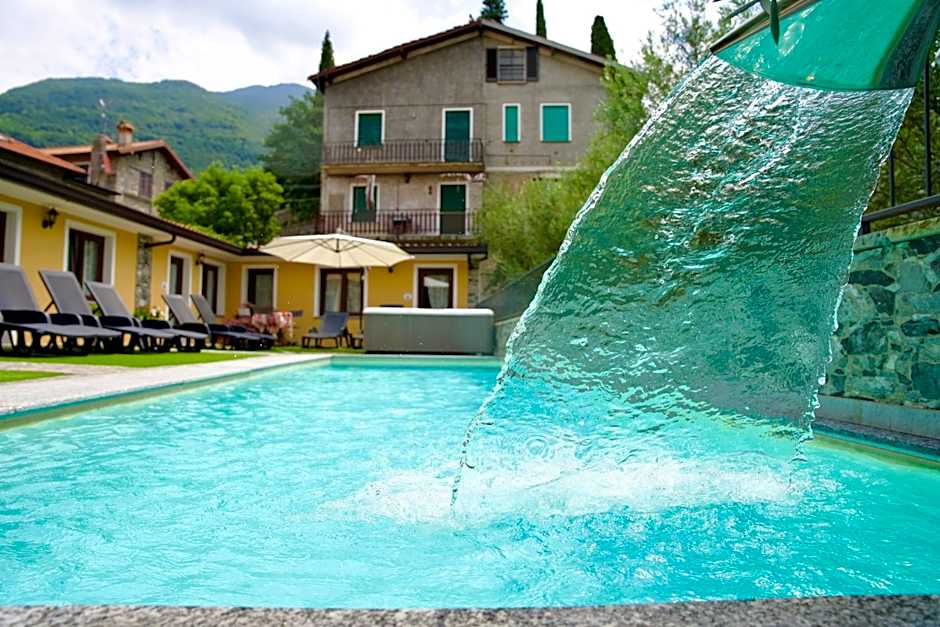 Hotel Diffuso Il Portichetto sulla collina a Vezio Perledo