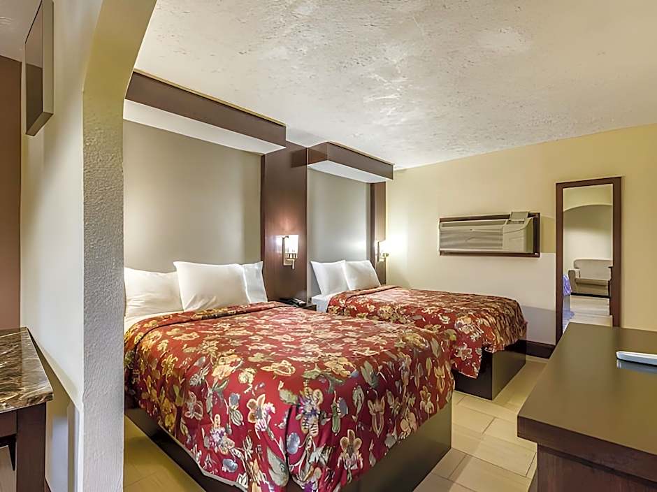 Rodeway Inn & Suites Houston Near Medical Center