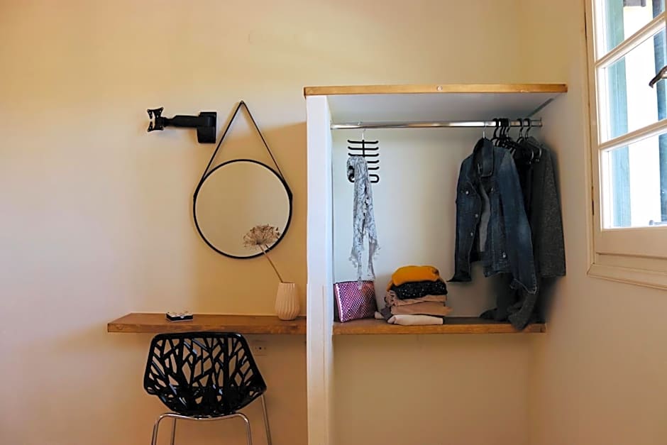 Elves Studios& Apartment's SIDARI