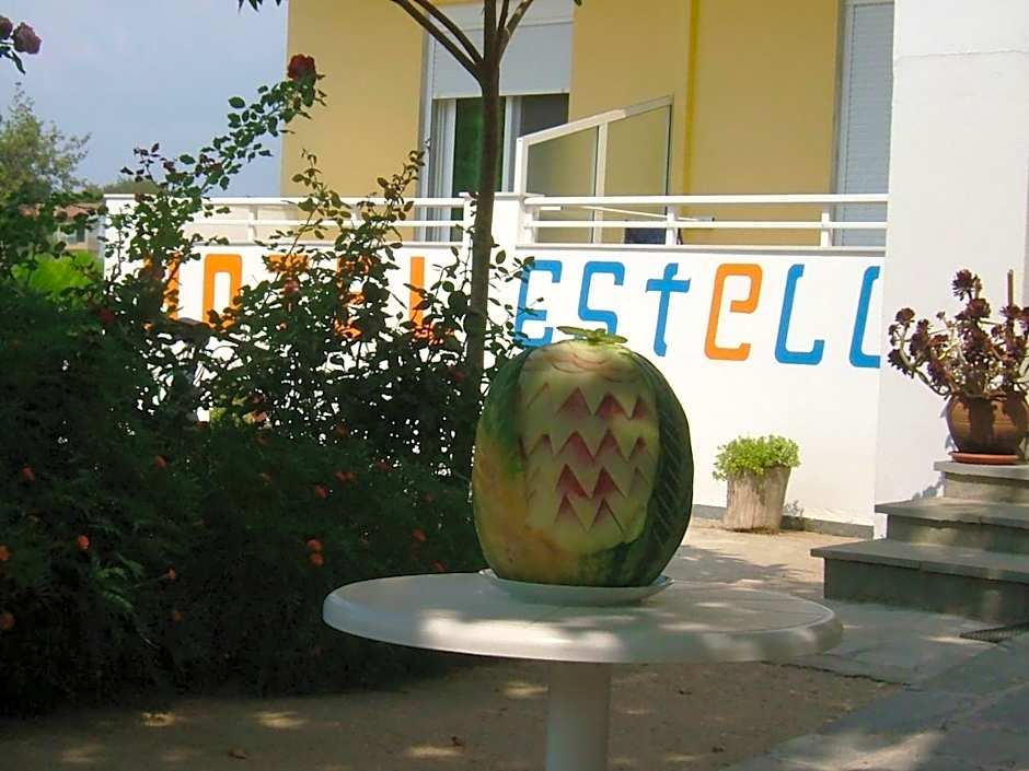 Estelle Hotel