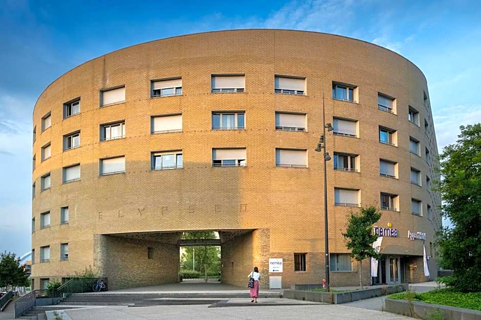 Nemea Appart Hotel Elypseo Strasbourg Port