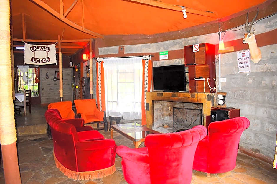 Lalanasi Lodge & Tented Camp