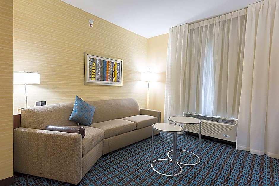 Fairfield Inn & Suites by Marriott Jamestown