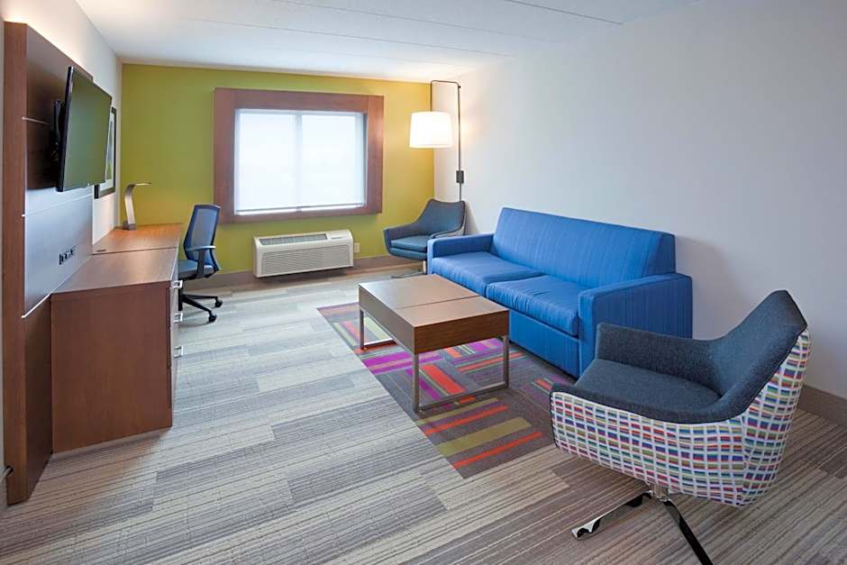 Holiday Inn Express Roseville-St. Paul By IHG