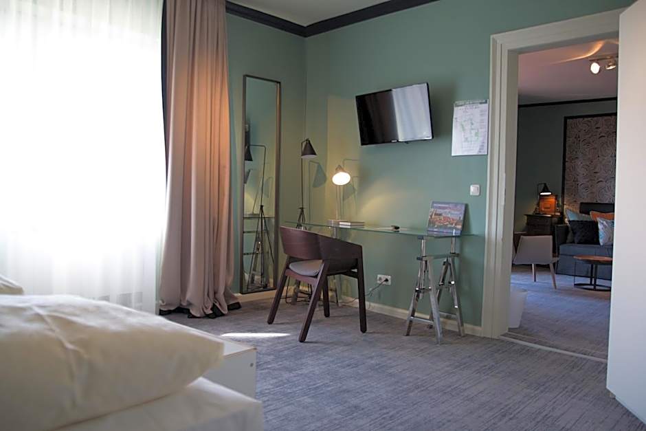 Historik Hotel Goldener Hirsch Rothenburg