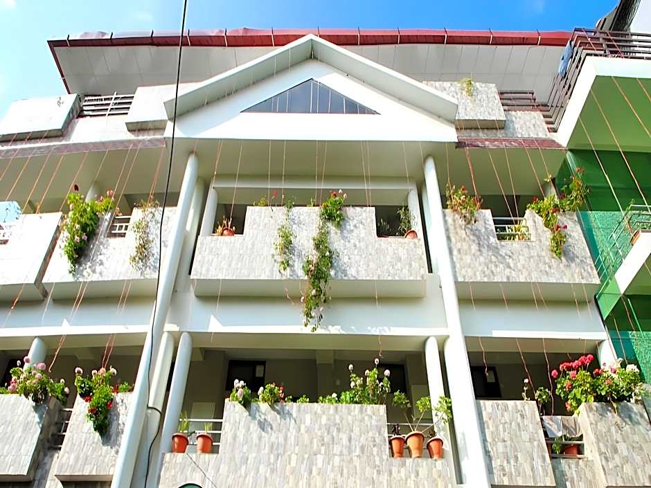 Hotel Shivalik - Best Himalaya View Hotel In Almora