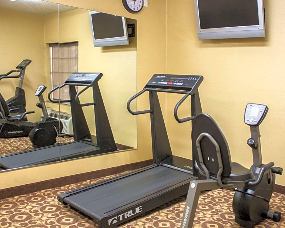 Comfort Inn & Suites Trussville I-59 Exit 141