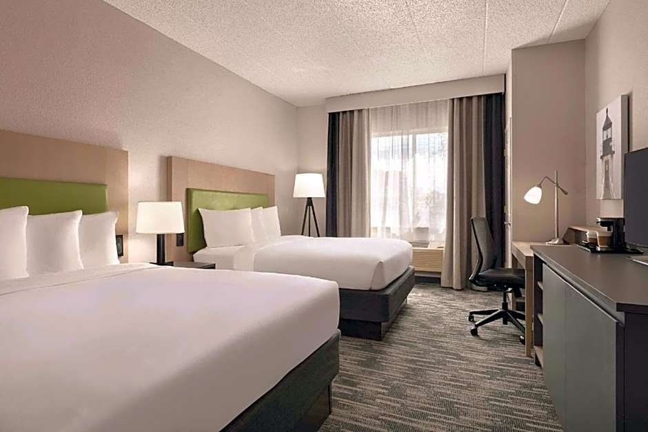 Country Inn & Suites by Radisson, Port Clinton, OH