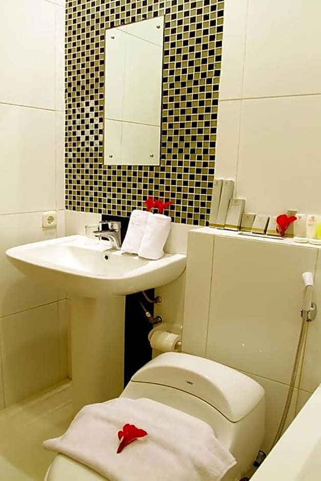Grand Royal BIL Hotel