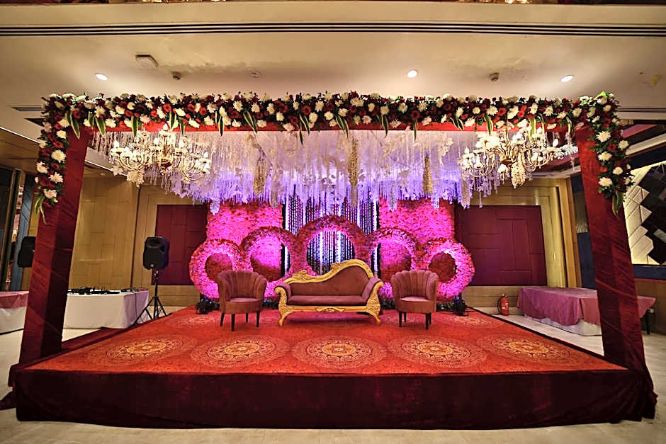 Radisson Blu Towers Kaushambi Delhi NCR