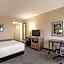 La Quinta Inn & Suites by Wyndham Baltimore N/White Marsh