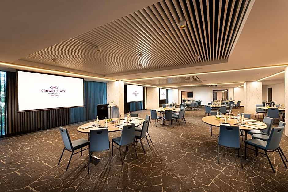 Crowne Plaza Adelaide By IHG