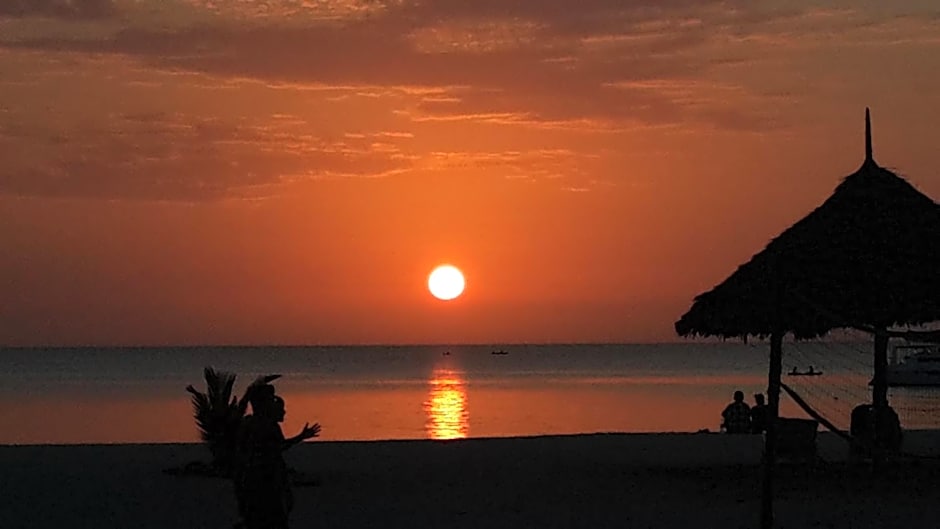 Sunset Kendwa Beach Hotel