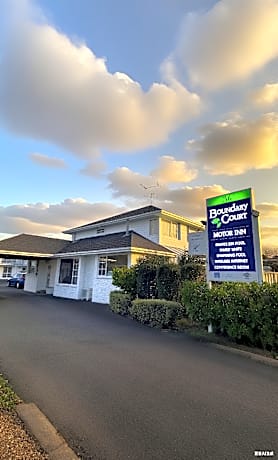 Boundary Court Motor Inn