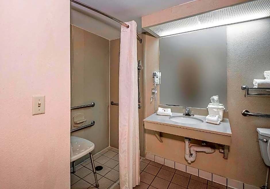 MY HOME & SUITES MADISON GA