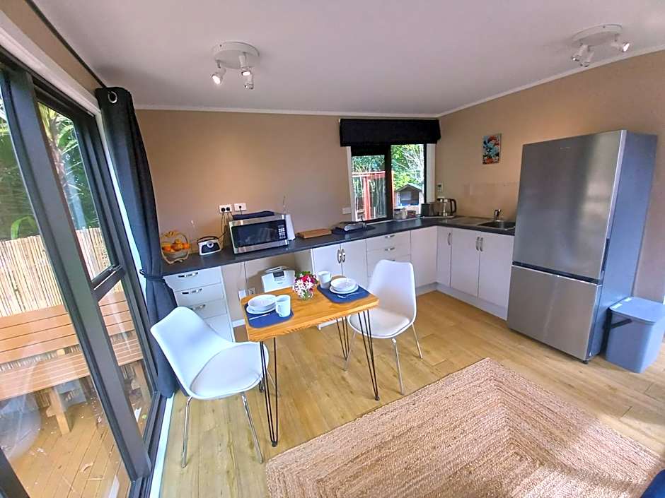 Hide Away in Waikanae