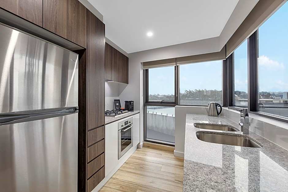 Meriton Suites Church Street, Parramatta