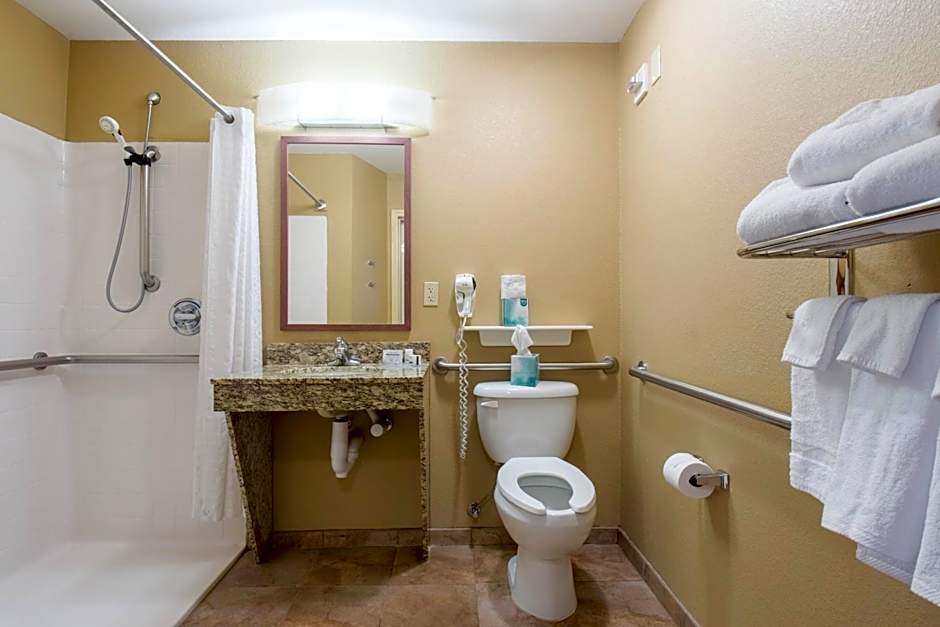 Western Slope Suites Parachute