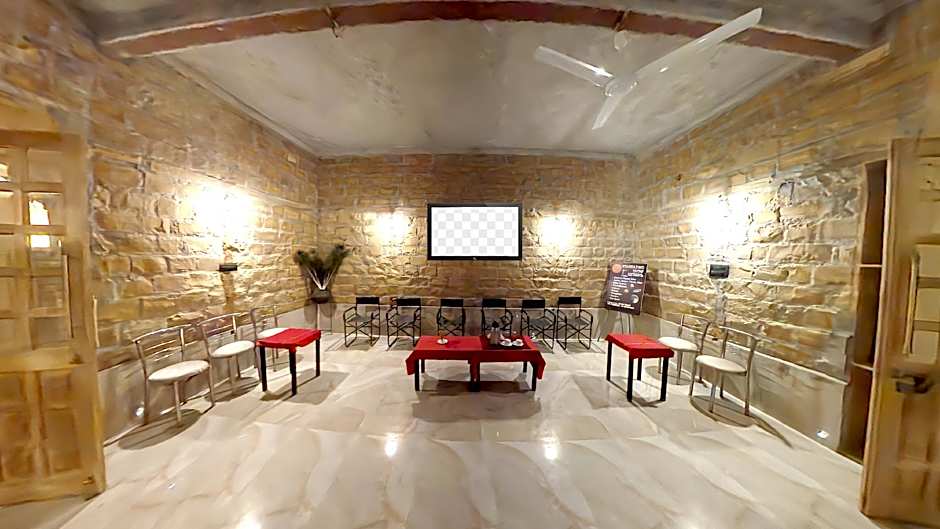 Seven Palms Luxury Camp