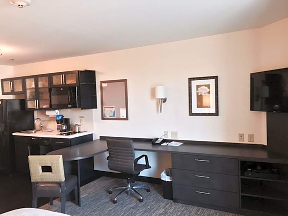 Candlewood Suites Youngstown W - I-80 Niles Area By IHG