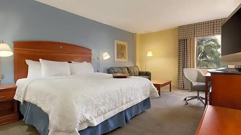 Hampton Inn Miami Airport West