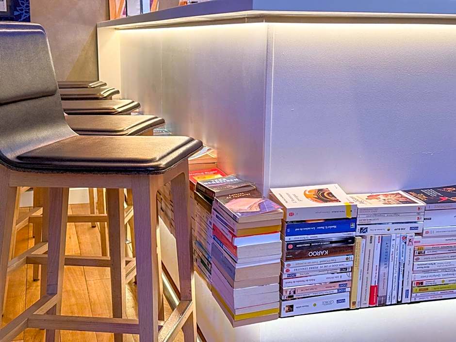 Ibis Styles Paris Tolbiac Bibliotheque