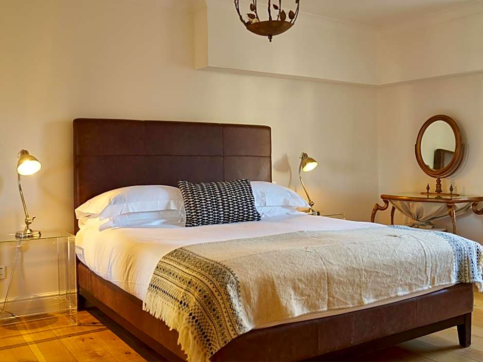 Europa House Apartments